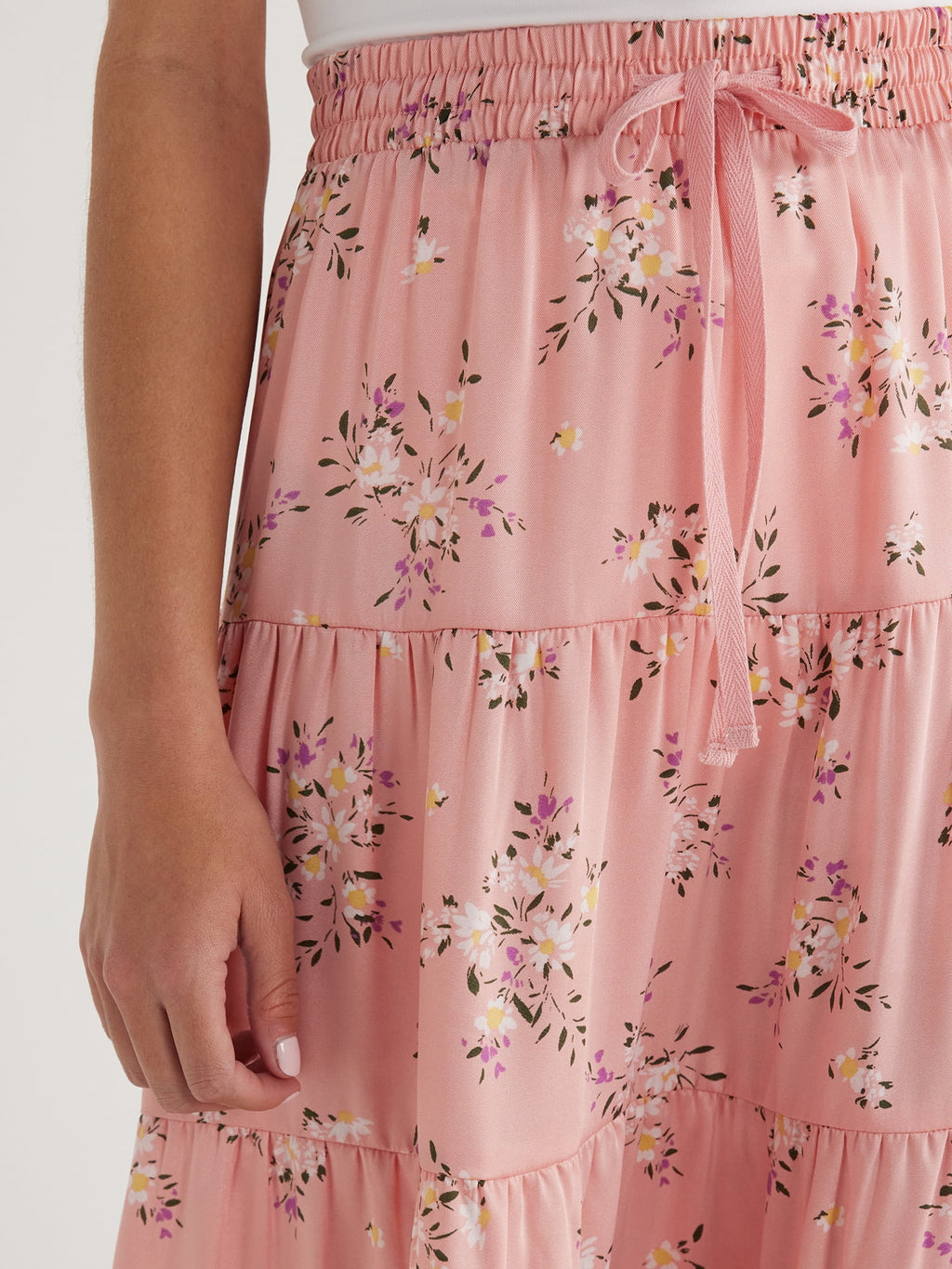 Women's Tiered Maxi Skirt with Elastic Waistband F5524