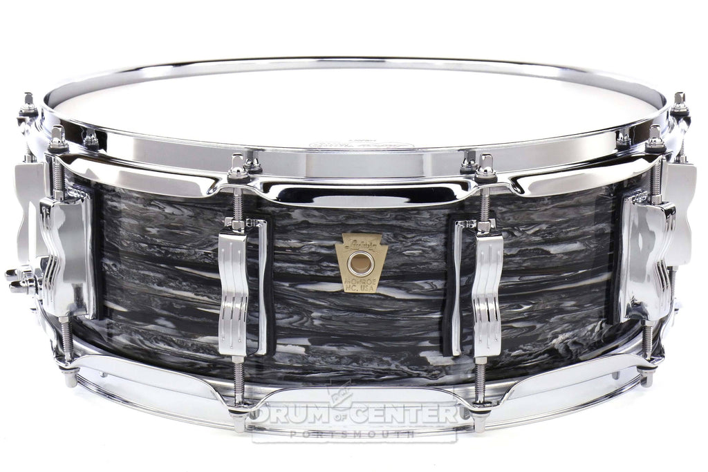 Vintage Black Oyster 5 x 14 inch Maple Snare Drum K591