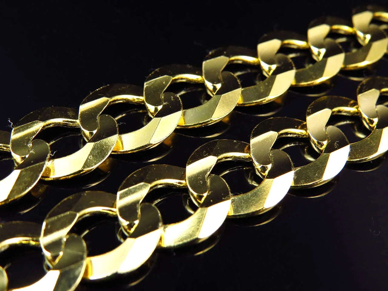 10K Yellow Gold Curb Link Chain Necklace 20-30" 13MM A5895