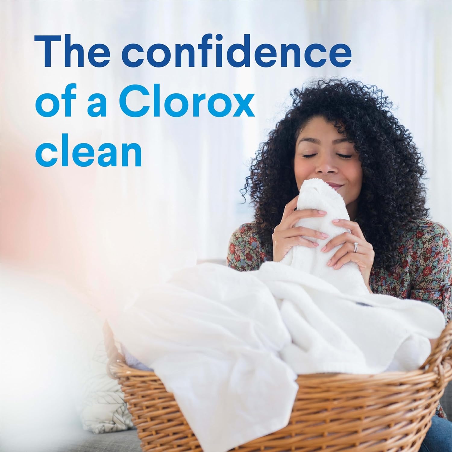 Concentrated Bleach, Clean Linen, 77 Ounce Bottle M3891