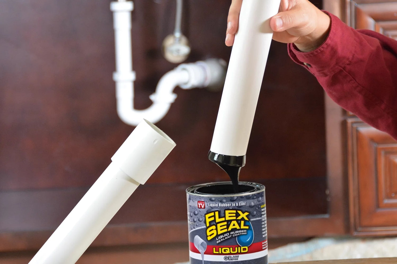 White 32 oz Liquid Rubber Sealant Coating G700