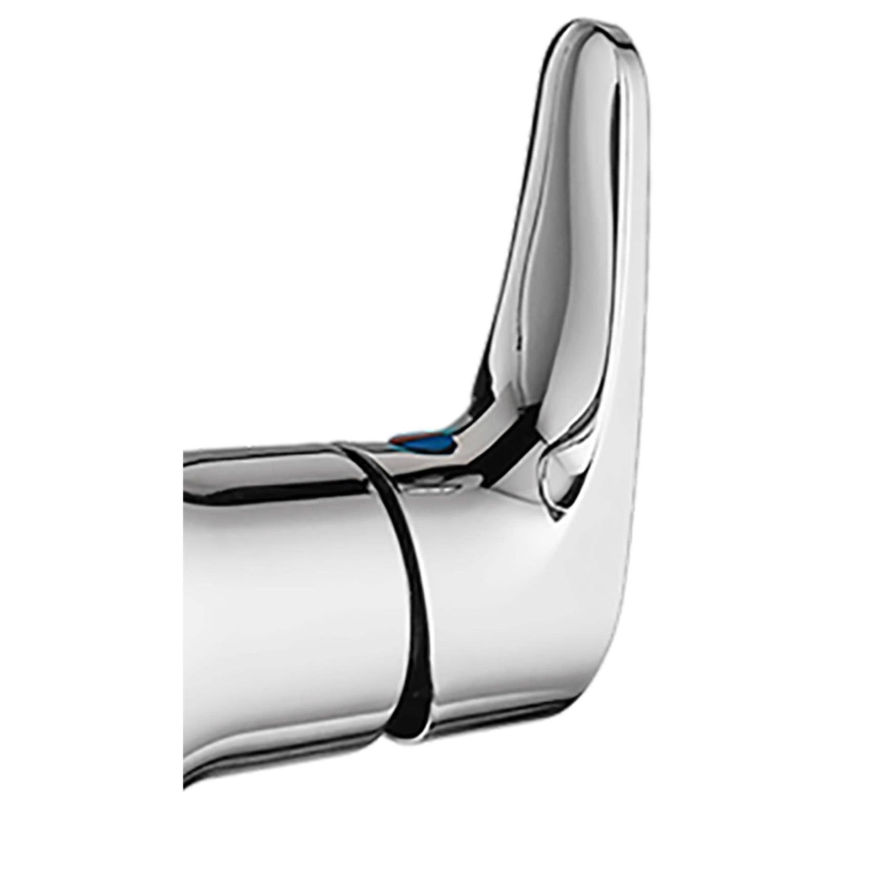 Polished Chrome Pull-Down Kitchen Faucet W638641