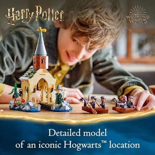 Hogwarts Castle Boathouse with 2 Buildable Boats and 5 Minifigures U9409