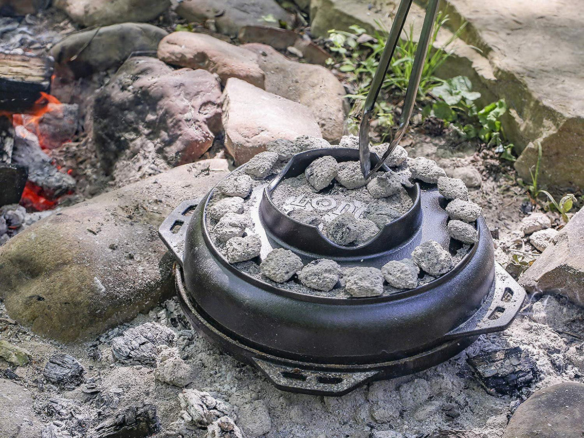 Five-Piece Cast Iron Set with Reversible Grill/Griddle 14 Inch and 6.8 Quart Bottom/Wok E638