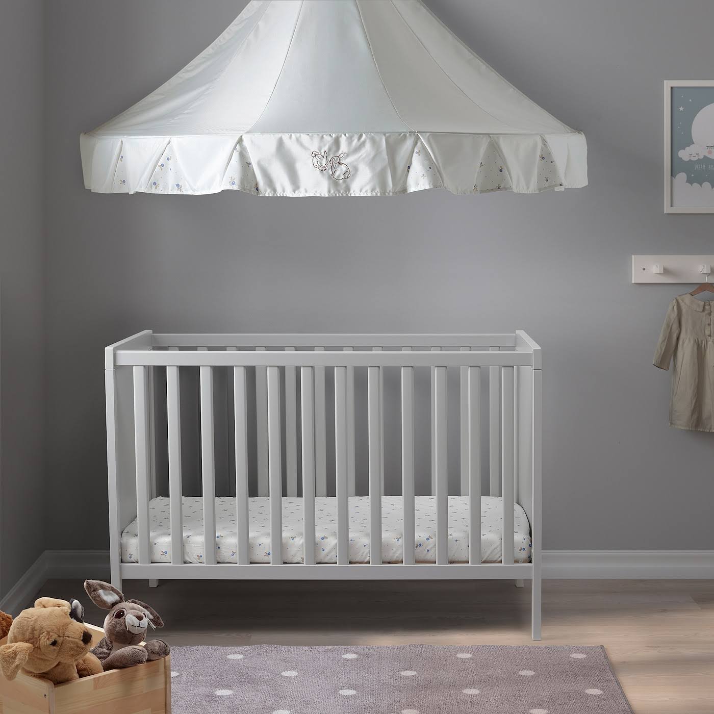 Gray Crib A329822