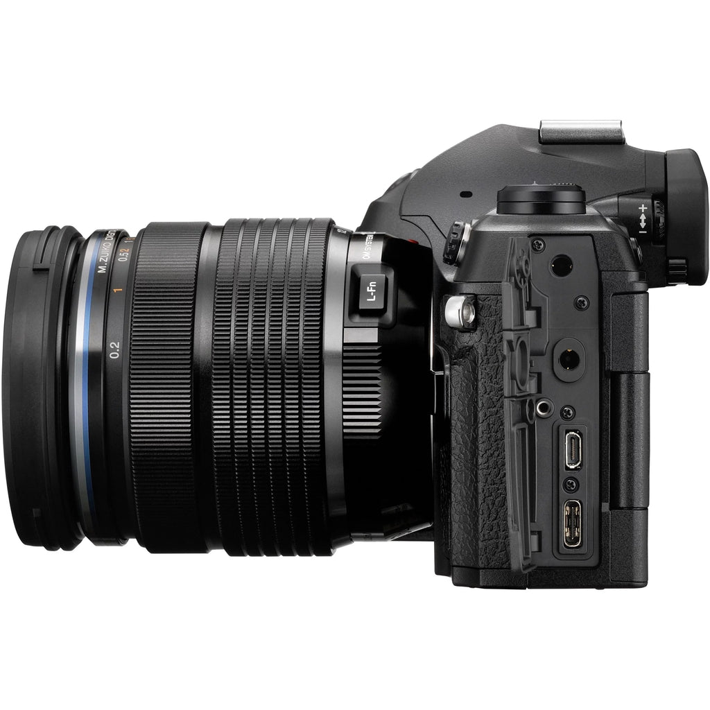 20.4 Megapixel Mirrorless Camera with Lens, Black I3750