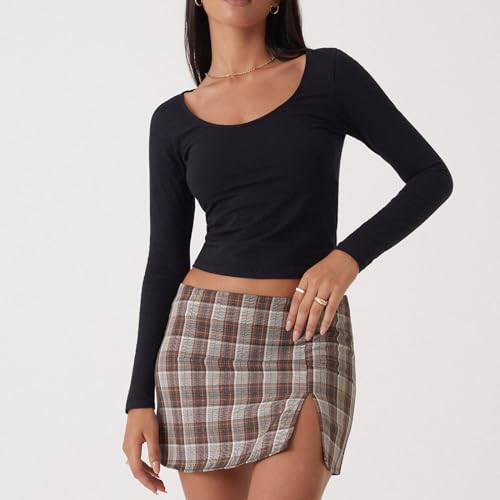 Scoop Neck Ribbed Long Sleeve Crop Top T17546