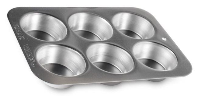 Aluminum Muffin Pan L558542