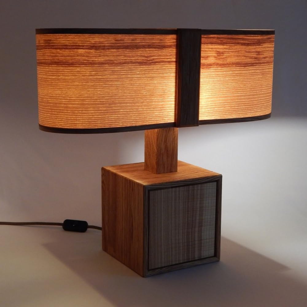 20"W x 18"H x 8"D Oak Wood Table Lamp W731