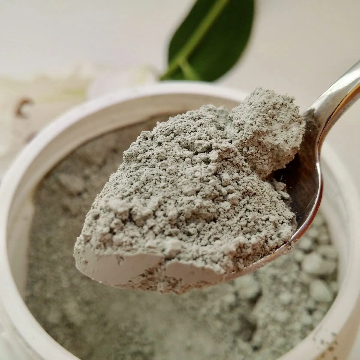 Zeolite Minerals K802246