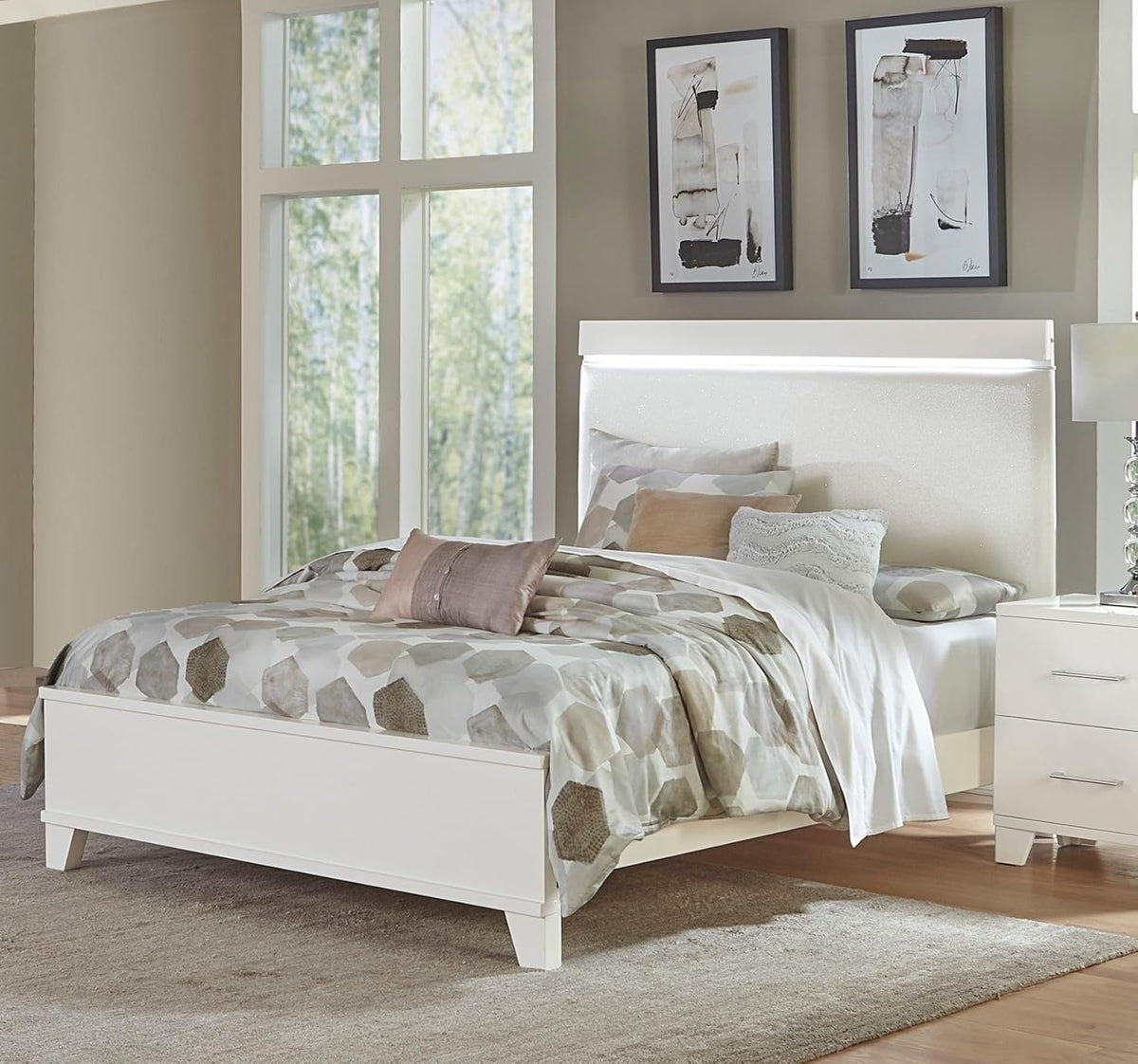 White High Gloss Finish Full Bed with Faux Leather Upholstered Headboard N981296
