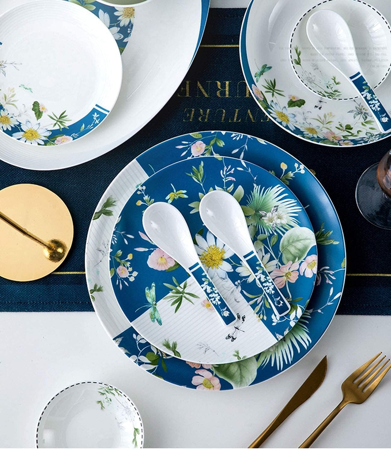56-Piece Ceramic Bone China Dinnerware Set W9322