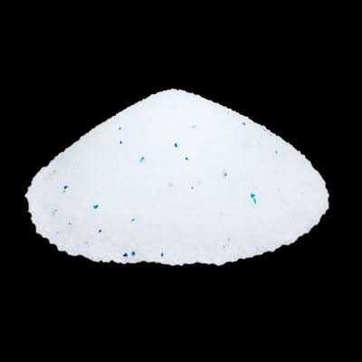 Fine-Grain Silica Litter with Disposable Cat Litter Box P38685