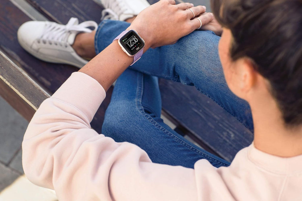 Lavender Rose Gold Smartwatch with Woven Band B1644